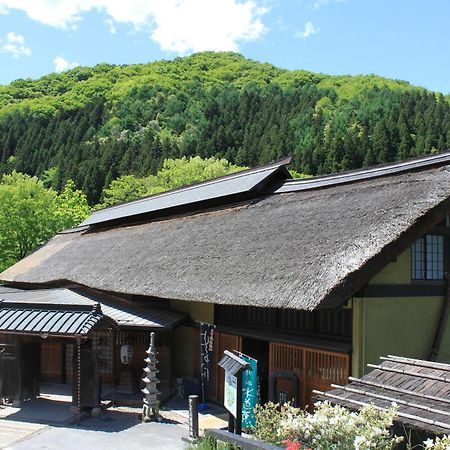 Hatago Higashiagatsuma Buitenkant foto